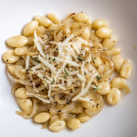 Golden-brown caramelized onions and creamy Gruyère top this savory Creamy French Onion Ditalini.